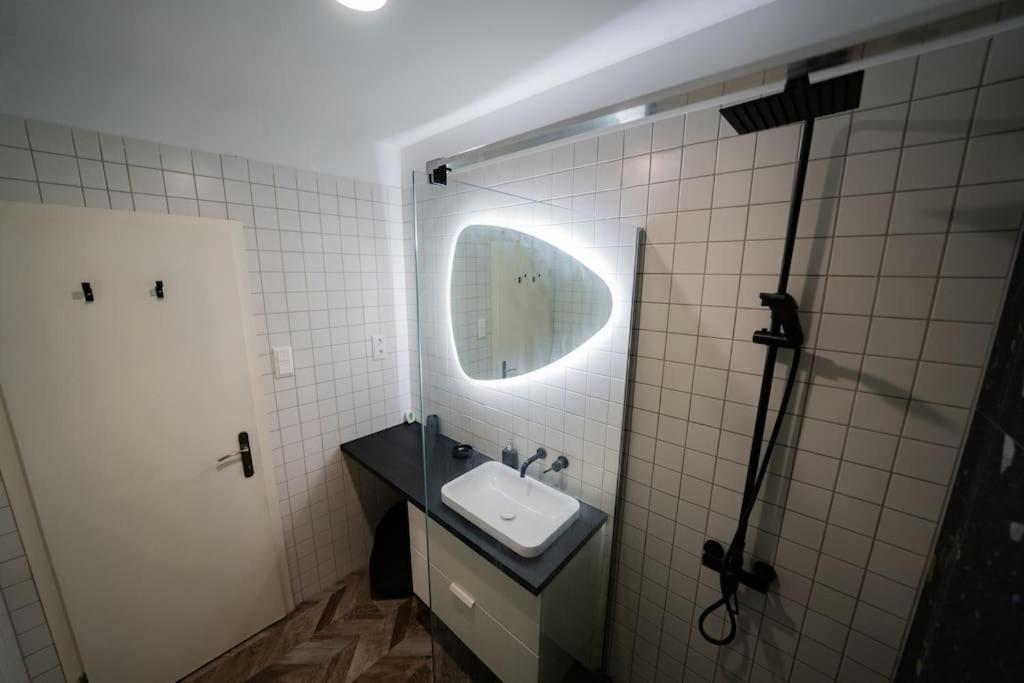 Designer Flat Heart Of The City بودابست المظهر الخارجي الصورة